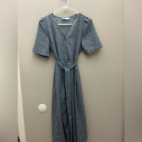 OAK + FORT Blue and Pink Floral Dress - Picture 2 of 4